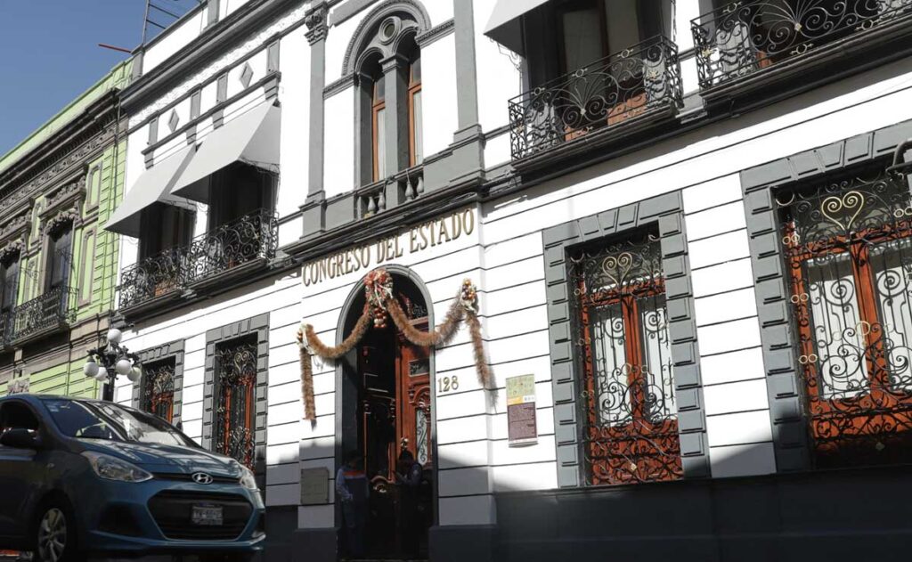 congreso-de-puebla-claudia-rivera-el-universal-puebla-recuperado