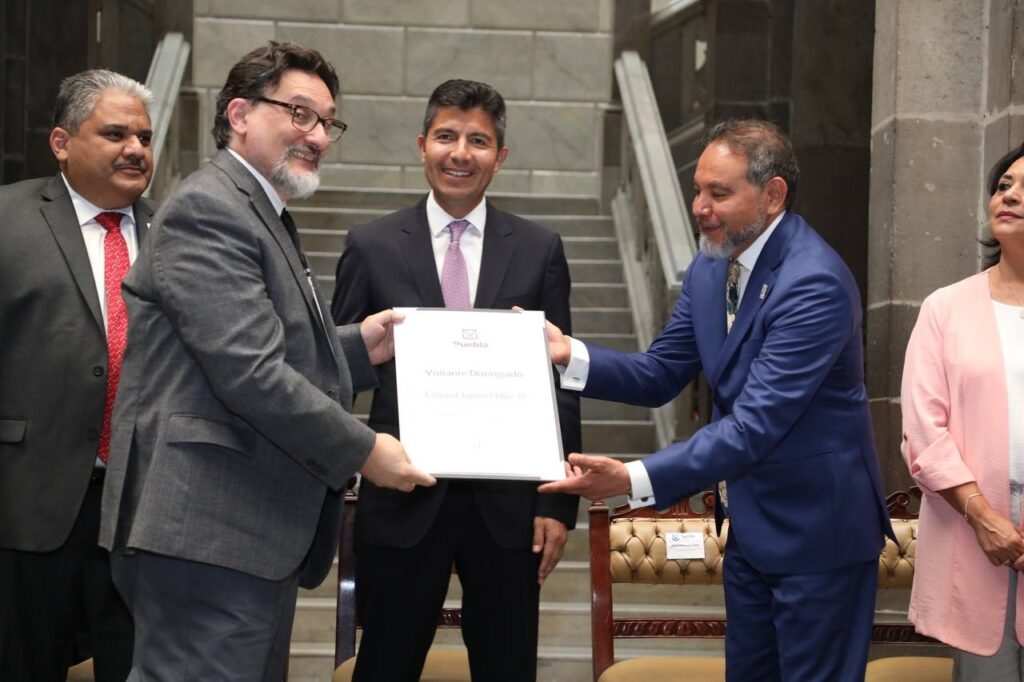 0d7ce40c-8475-49a5-b540-8321ca2a5513 0d7ce40c-8475-49a5-b540-8321ca2a5513