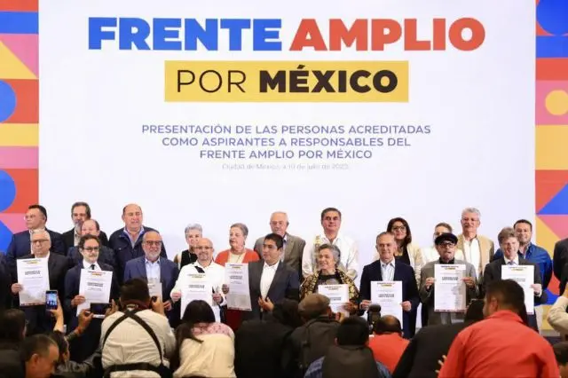 frente_amplio_por_mexico_habilita_plataforma_para_recolectar_firmas.webp