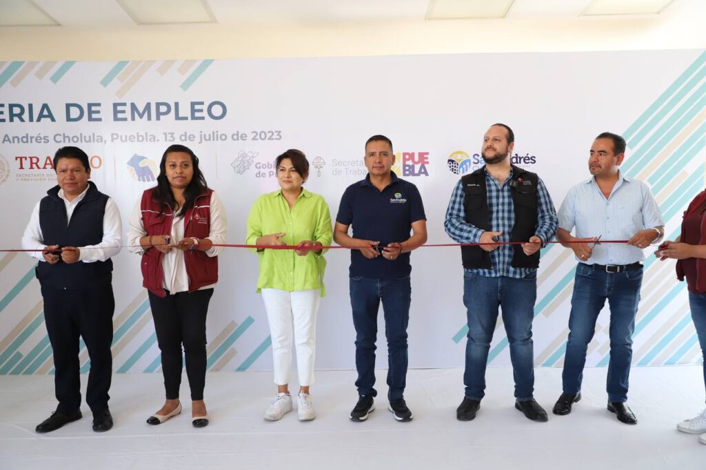 empleoferia01-1-1024x681.jpg