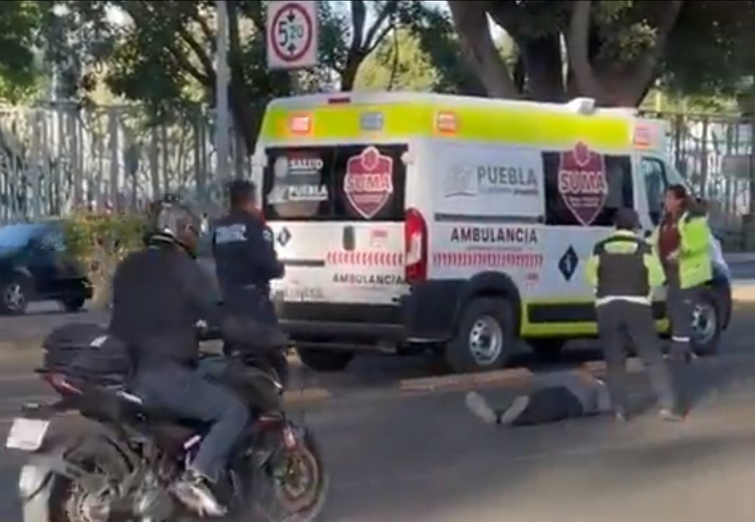 En bulevar 5 de mayo fueron atropellados dos adultos mayores, conductor ...
