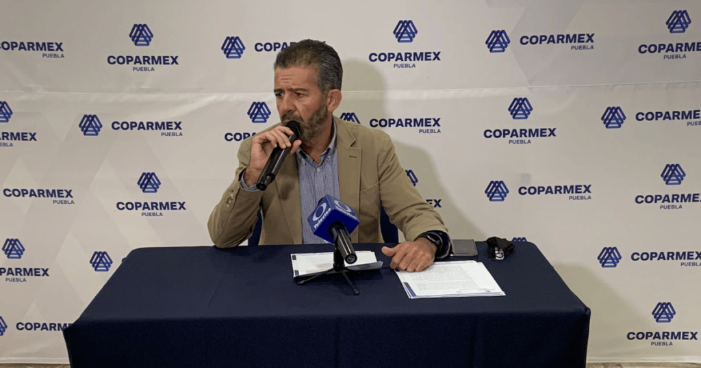 fernando-trevino-coparmex-puebla.png_673822677-1024x538.png