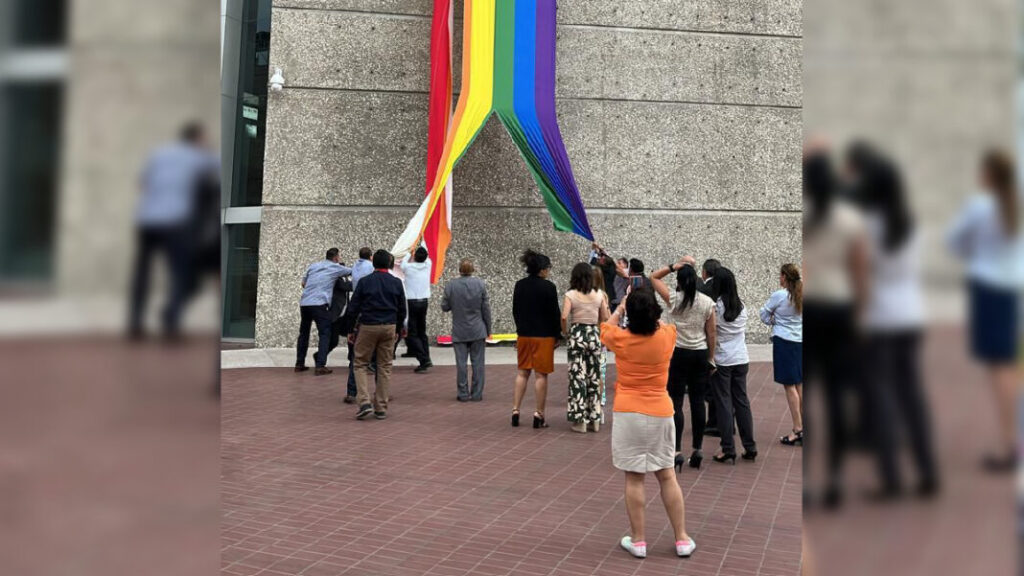 Homofobia-en-Infonavit-por-retiro-de-bandera-LGBT-1068x601-1-1024x576.jpg