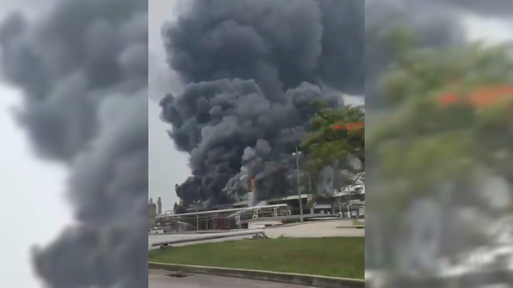 incendio-en-complejo-petroquimico-nuevo-pemex-en-chiapas-1024x576.jpg