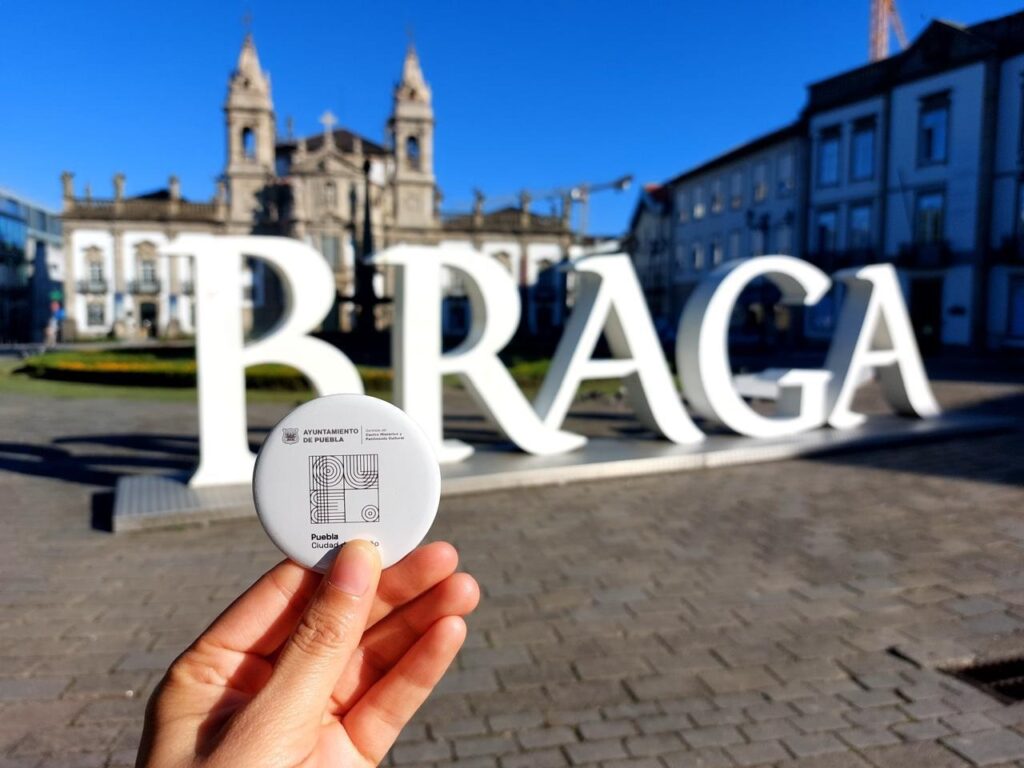 909edf1e-1cbb-4857-86be-3b5437b1dfb3 909edf1e-1cbb-4857-86be-3b5437b1dfb3