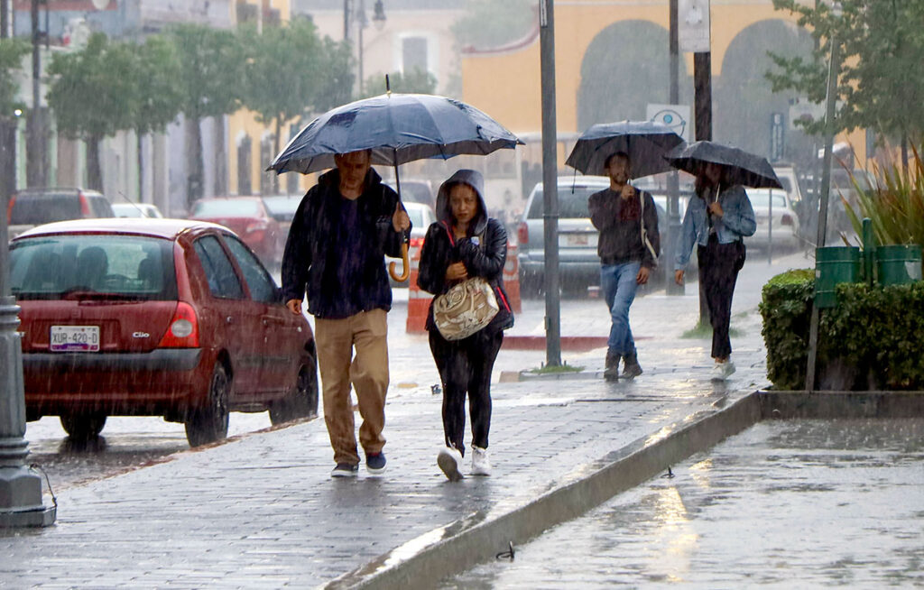 7da415d7-lluvia-sp_cholula_01-am-ei