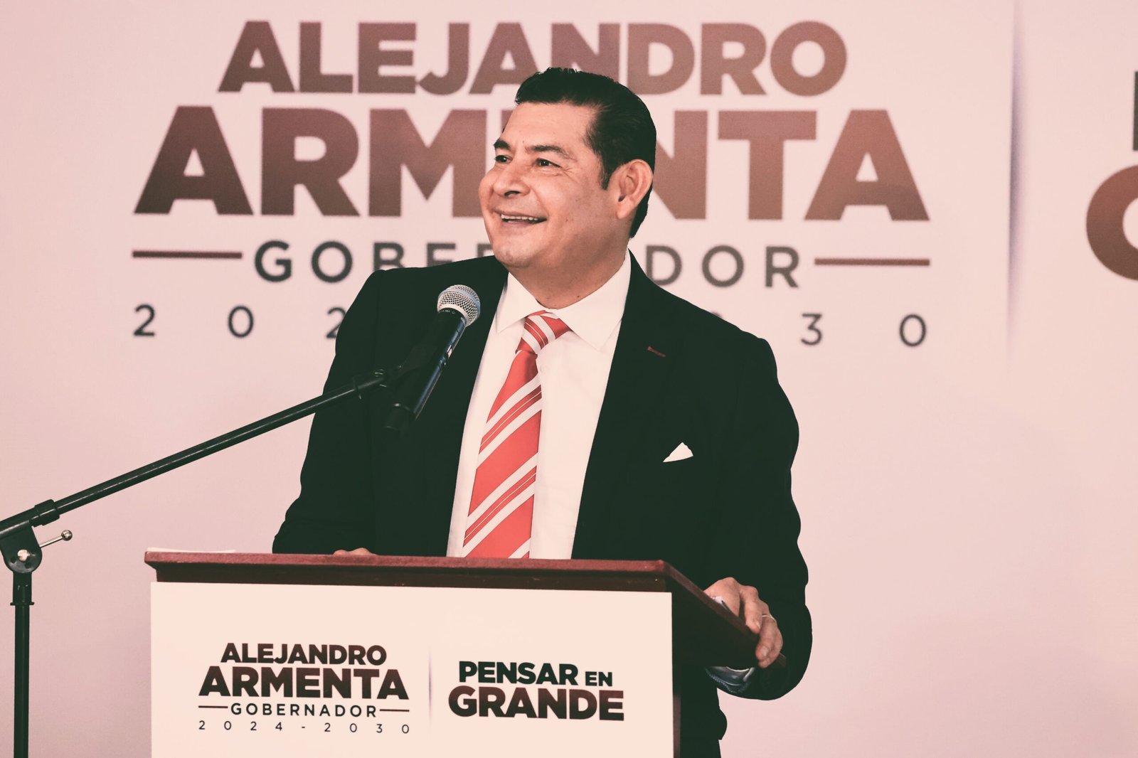 Alejandro Armenta detalla iniciativas de Sheinbaum para transformar ...