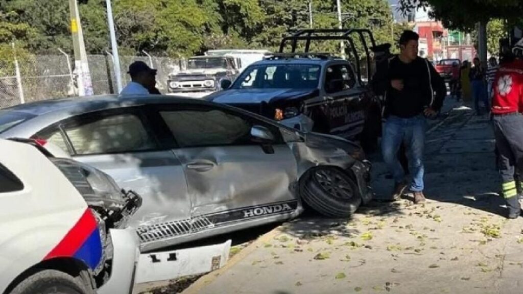 Accidente-deja-cinco-lesionados-en-Ajalpan-1068x601-1-1024x576.jpg