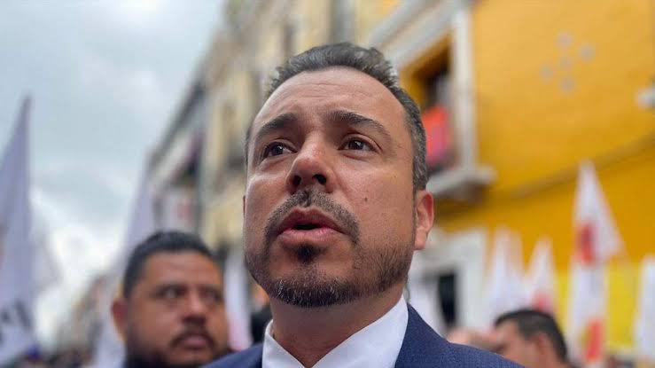 images (36) images (36)