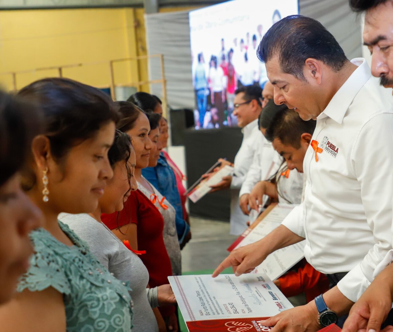 aa3cb381-fe6f-4433-8fdc-f122962e3fc3