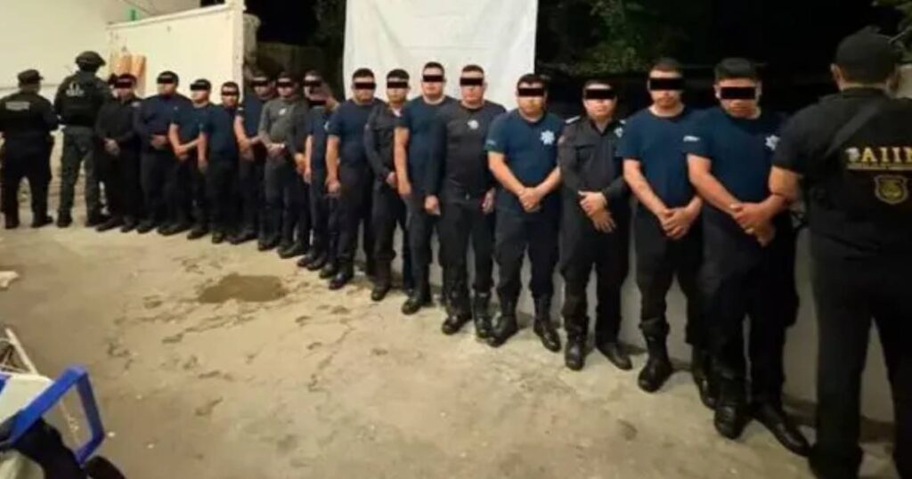 Once policías y mandos detenidos revelan colapso del control policial en Chiapas