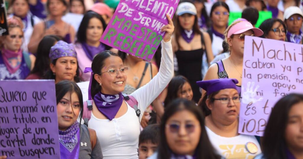 Armenta garantiza libre expresión en 8M; no habrá blindaje de monumentos