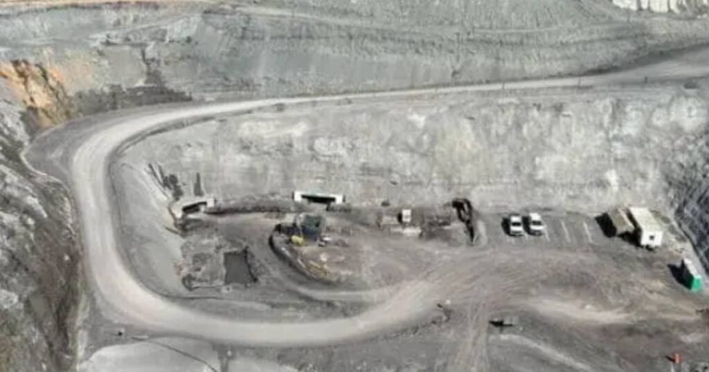 Estado retoma 889 mil hectáreas para frenar especulación minera