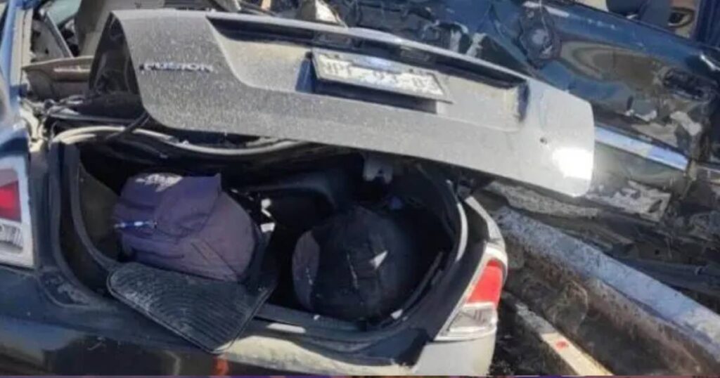 Cuatro personas mueren tras choque frontal en la Autopista Siglo XXI