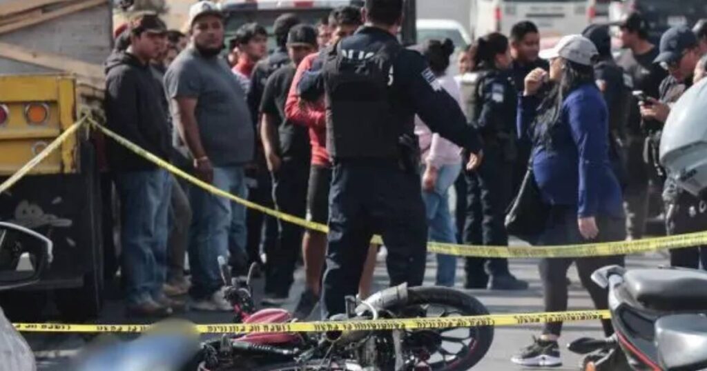 Tractocamión embiste y mata a motociclista en cruce de Libertad y Valsequillo