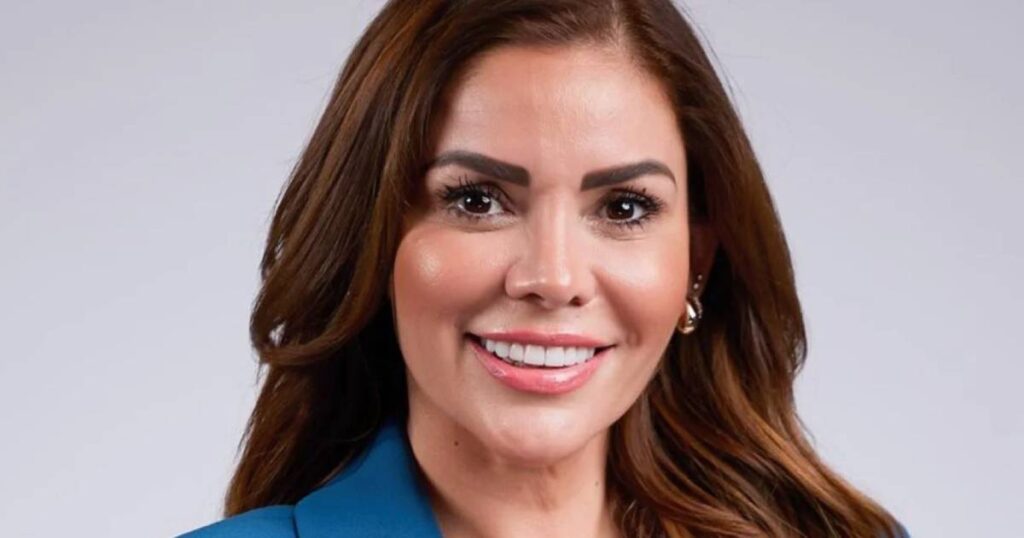 FGR detiene a Karina Barrón en Monterreya por presunta falsedad extorsión