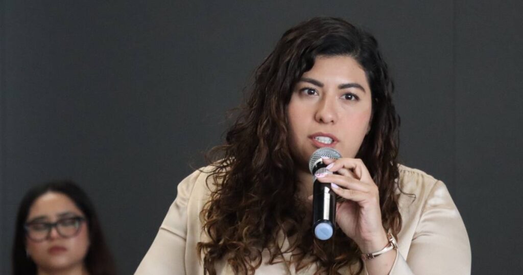 Impulsa diputada Xel Arianna Hernández Parlamento Juvenil de Mujeres Universitarias