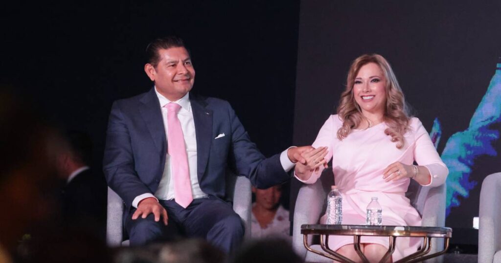 Armenta descarta que Ceci Arellano busque cargo electoral tras primer informe