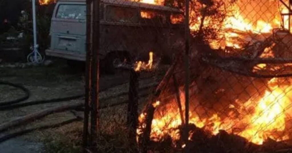 Incendio en Valsequillo cerró Periférico Ecológico en Puebla