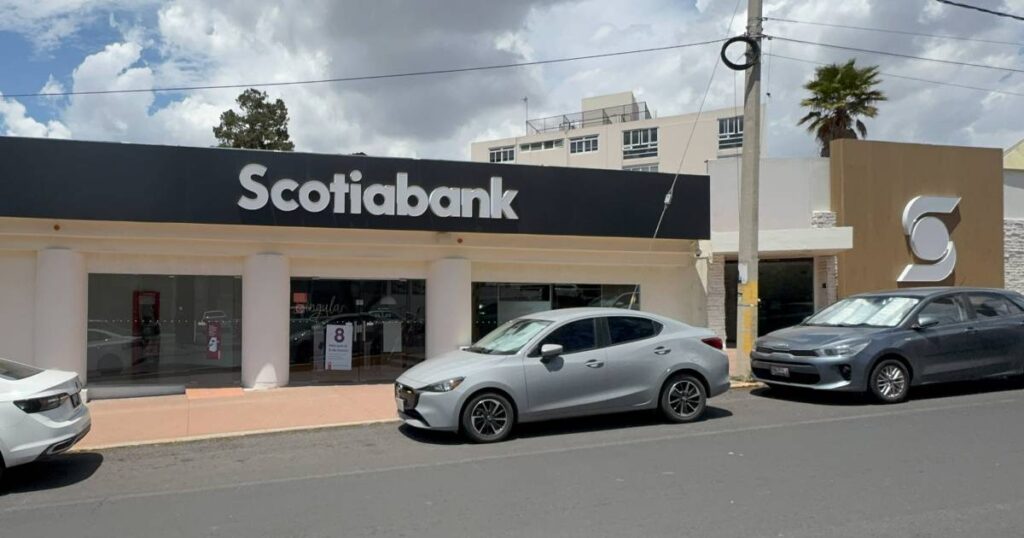 MC exige castigar a empleados bancarios cómplices tras robos millonarios en Puebla