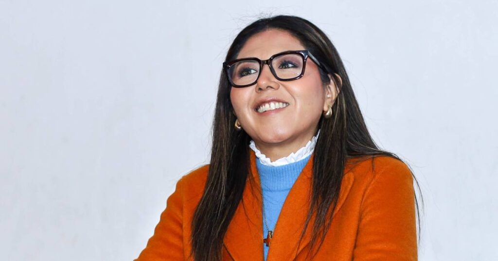 Genoveva Huerta atribuye bardas a “muestras de cariño” de los poblanos