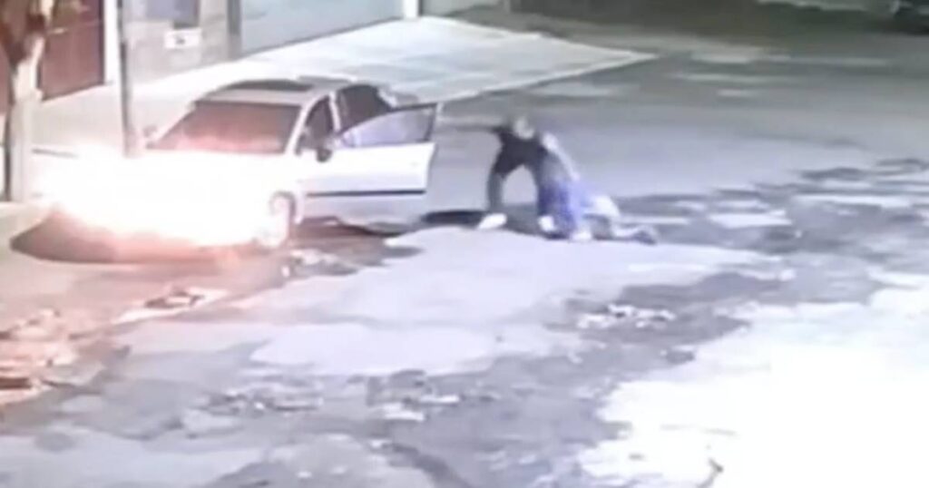 VIDEO: Abandonan a niño en Tlalpan; padre dice que jugaba