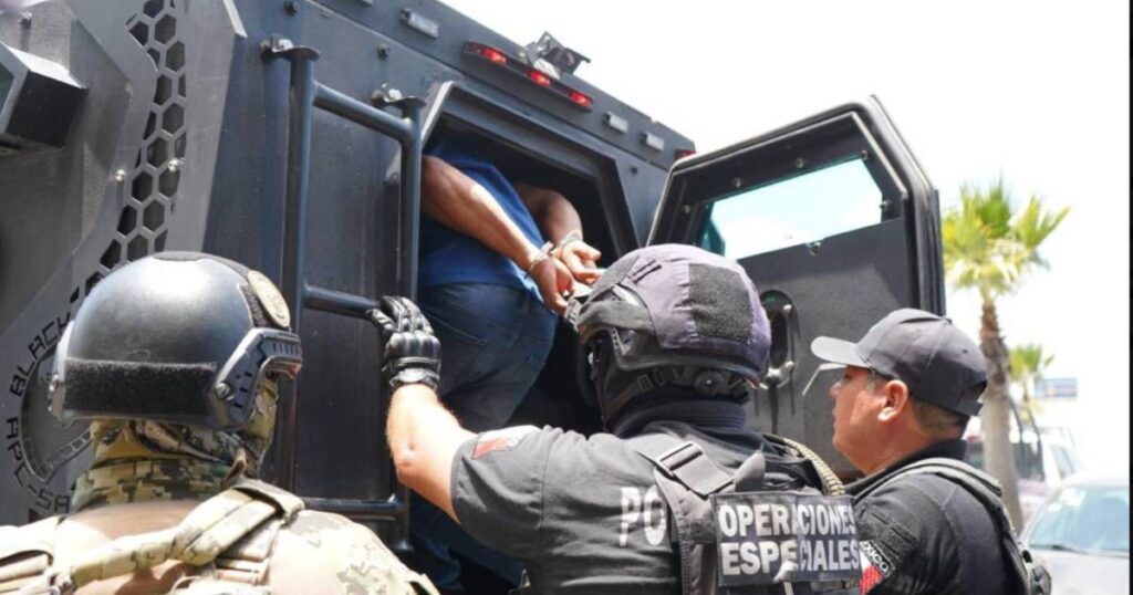 Trasladan a “El Bukanas” a Tepexi bajo fuerte resguardo armado