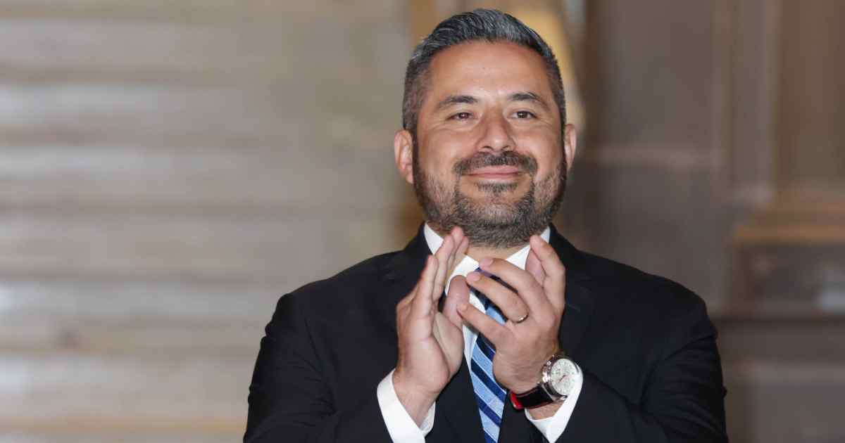 Adán Domínguez