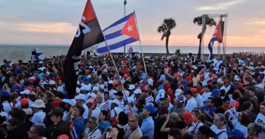 Sheinbaum cuestiona acusación de Estados Unidos contra Raúl Castro