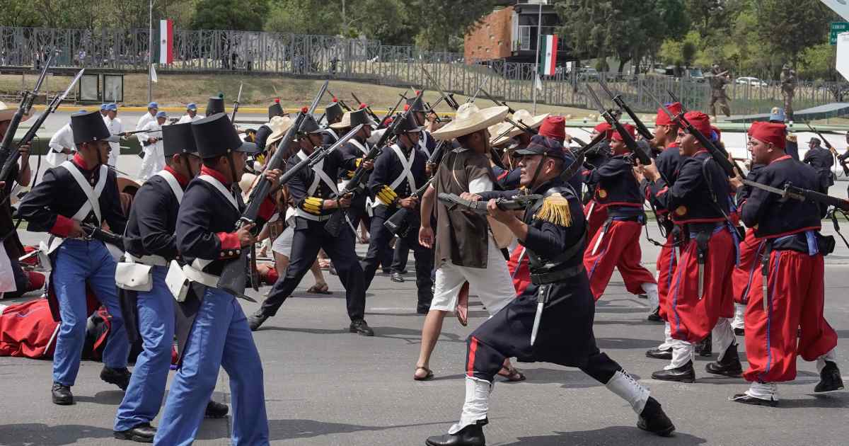 Desfile 5 de Mayo