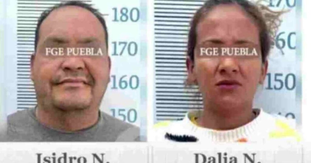 Dan 50 años de prisión a pareja que asesinó y quemó a familia en Zoquitlán