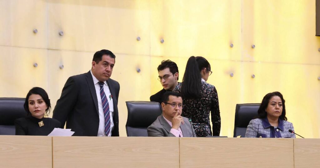 Diputado cuestiona viabilidad de Olinia para sustituir mototaxis