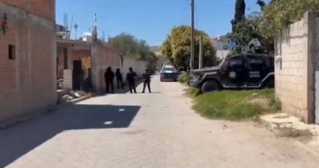 Balacera en Tepeaca deja dos policías heridos tras ataque armado
