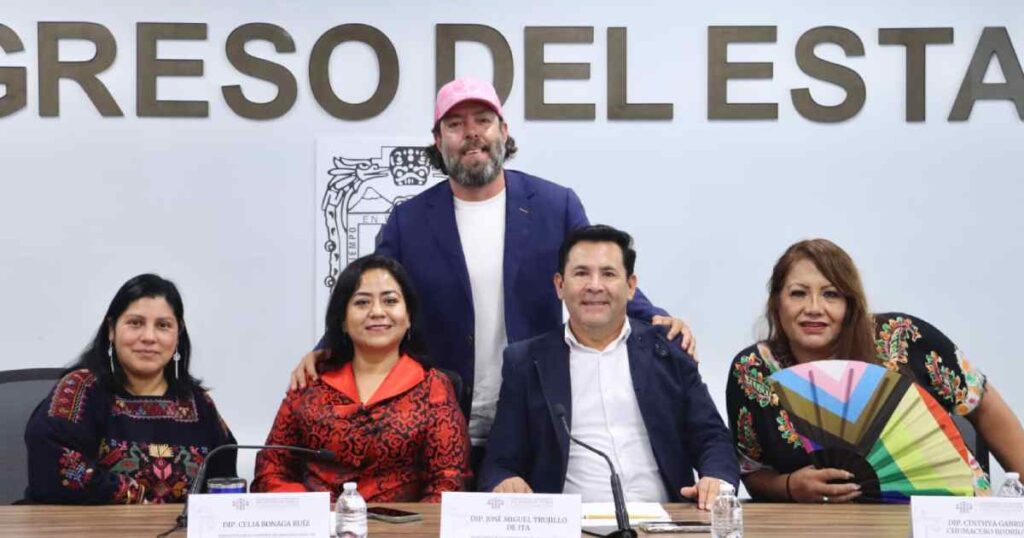 Congreso llama a fortalecer la protección animal y adopción responsable