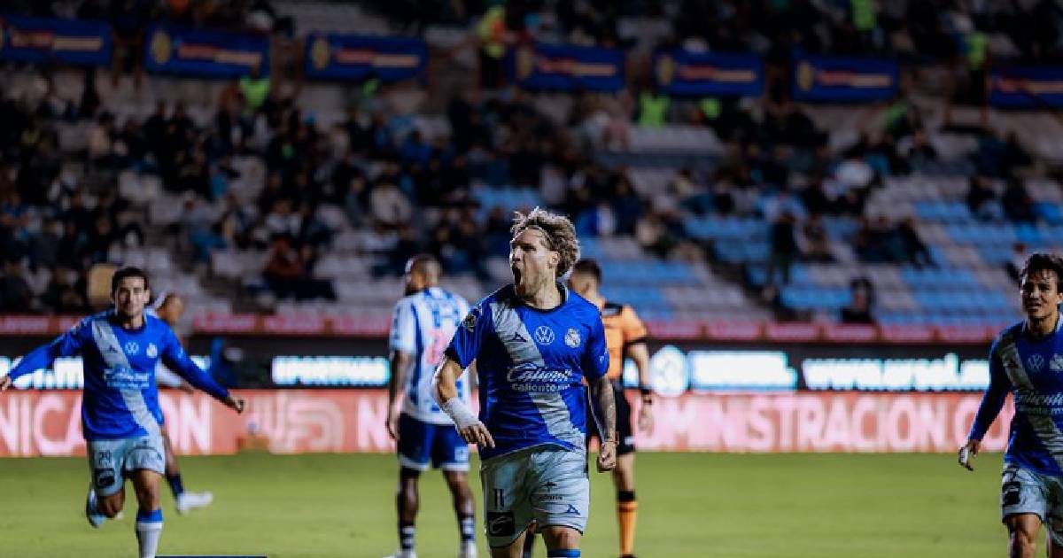 Club Puebla remonta ante Pachuca