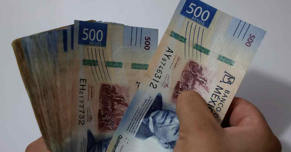 Dinero Dinero