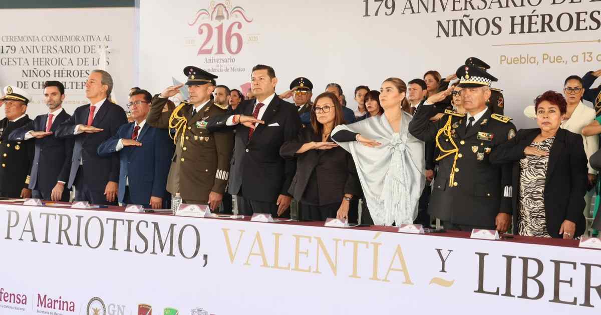 Armenta encabeza ceremonia de Niños Héroes